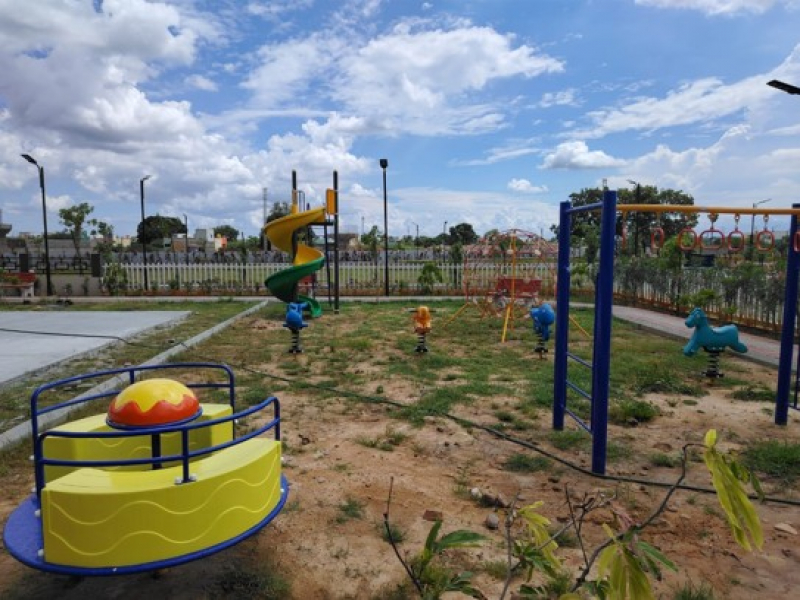 Urban Tree Sunstone Gardens