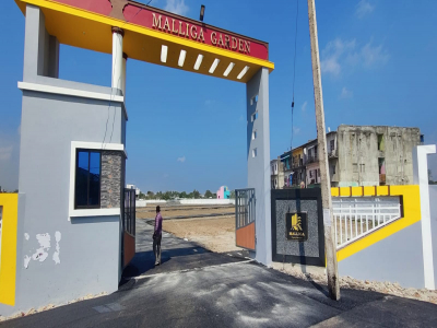 800 - 3000 Sqft Land for sale in Malliga Garden