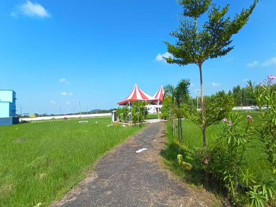 600 - 3000 Sqft Land for sale in Empire Estate