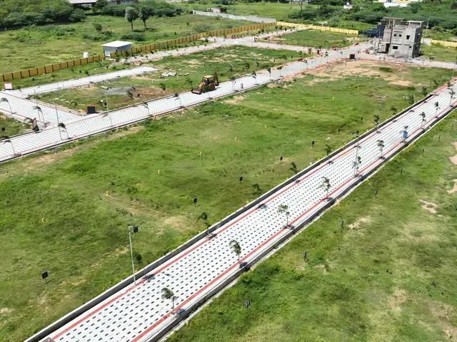 810 - 1848 Sqft Land for sale in Royale Residency