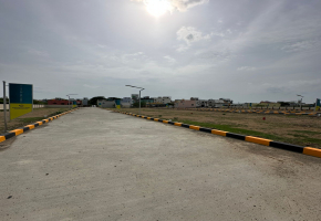 900 Sq.Ft Land for sale in Porur