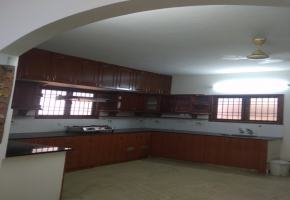 4 BHK House for sale in Valasaravakkam