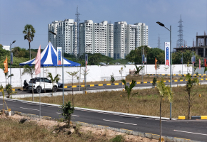 Land for sale in Kelambakkam