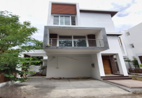 5 BHK House for sale in Thalambur