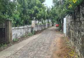 Land for sale in Uthandi