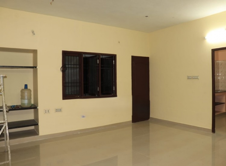 1550 Sq.Ft,  Commercial Office / Space