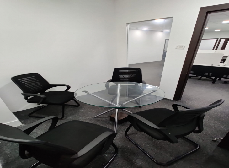 2100 Sq.Ft,  Commercial Office / Space