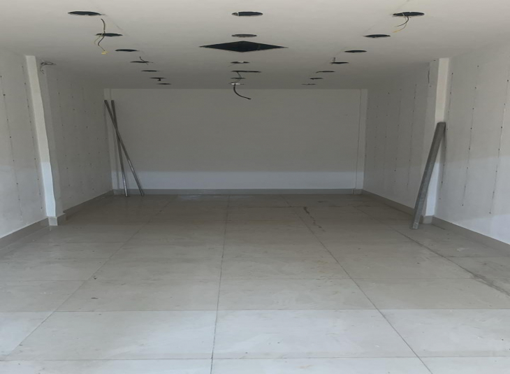 1000 Sqft, Commercial Shops in Purasawalkam