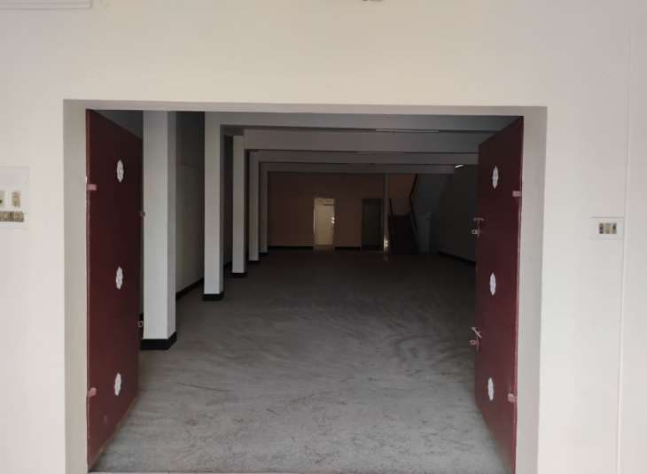 4800 Sq.Ft,  Commercial Building