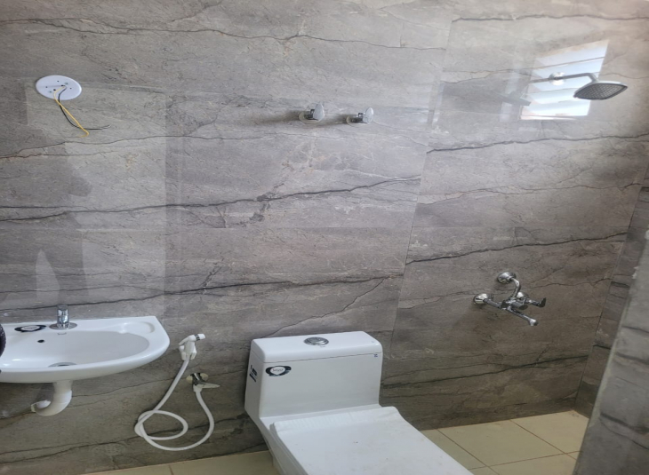 1200 Sqft, 2 BHK Apartments Flats in Injambakkam For Rent