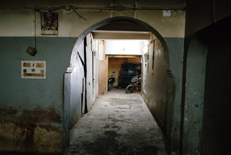 1000 Sq.Ft,  Manufacturing