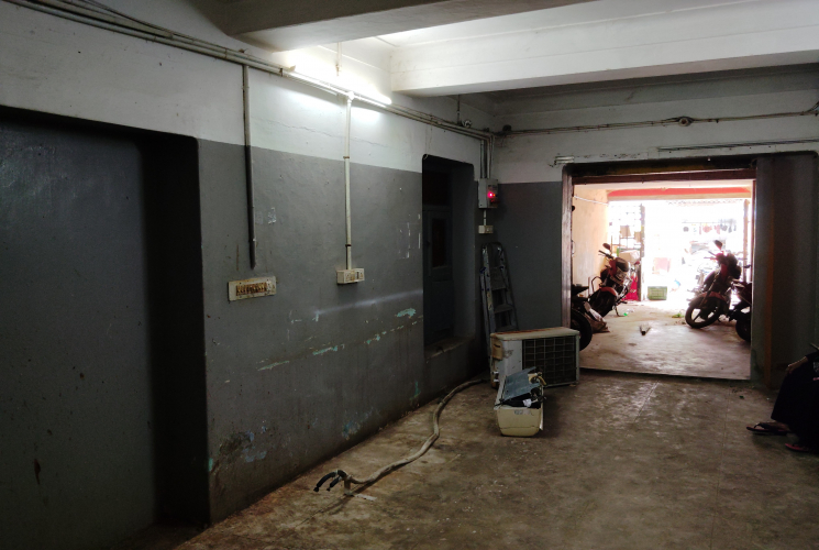 1000 Sq.Ft,  Manufacturing