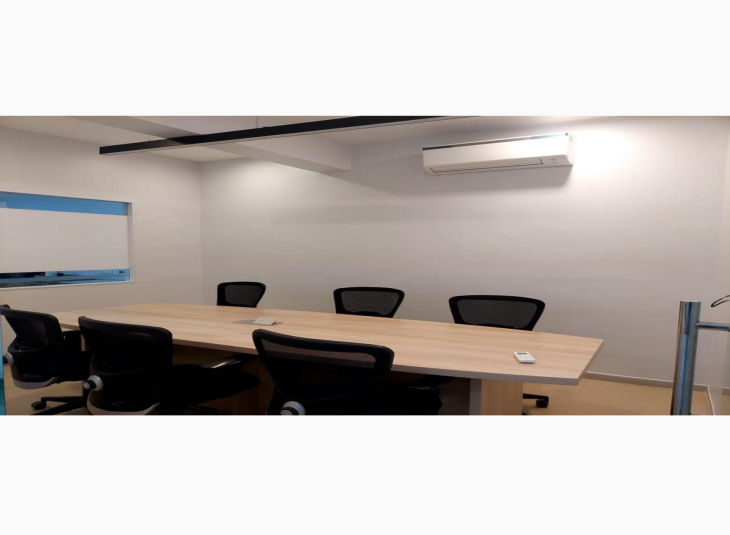 7800 Sq.Ft,  Commercial Office / Space