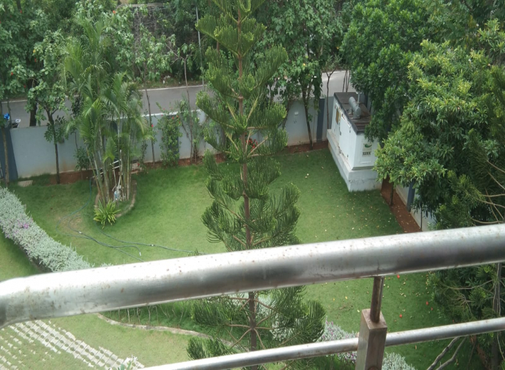 4800 Sqft, 3 BHK Apartments Flats in Neelankarai For Rent