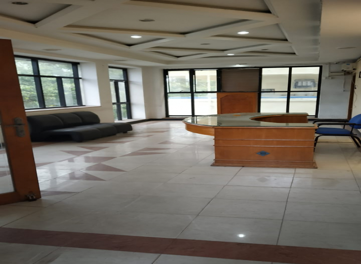 5500 Sq.Ft,  Commercial Office / Space