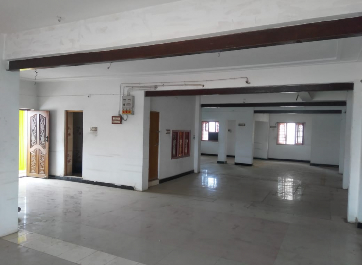 1000 Sq.Ft,  Commercial Office / Space