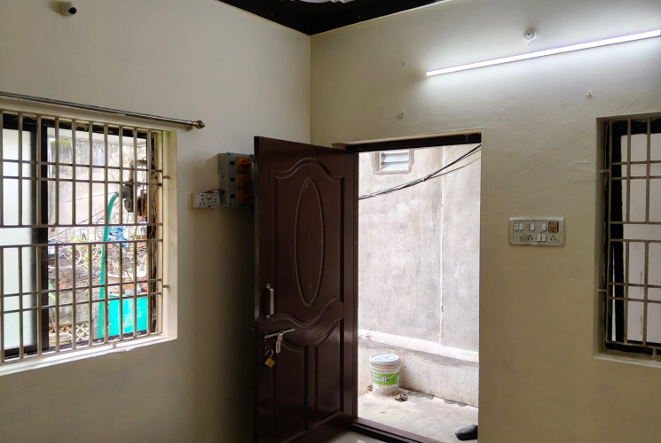 800 Sq.Ft, 2 BHK Independent House / Villa