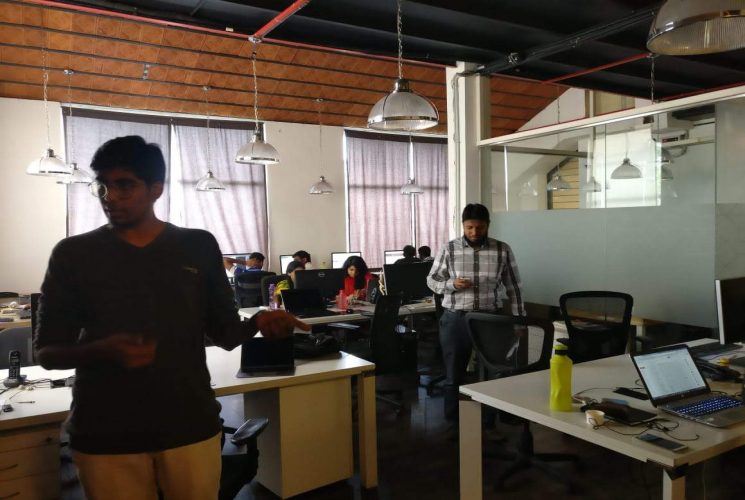 2400 Sq.Ft,  Commercial Office / Space