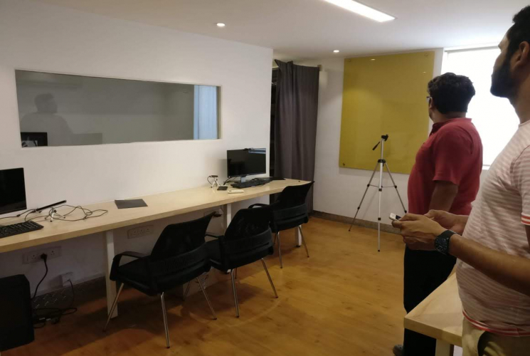 2400 Sq.Ft,  Commercial Office / Space