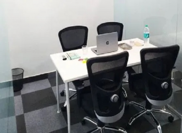 1000 Sqft, Commercial Office / Space in Anna Salai