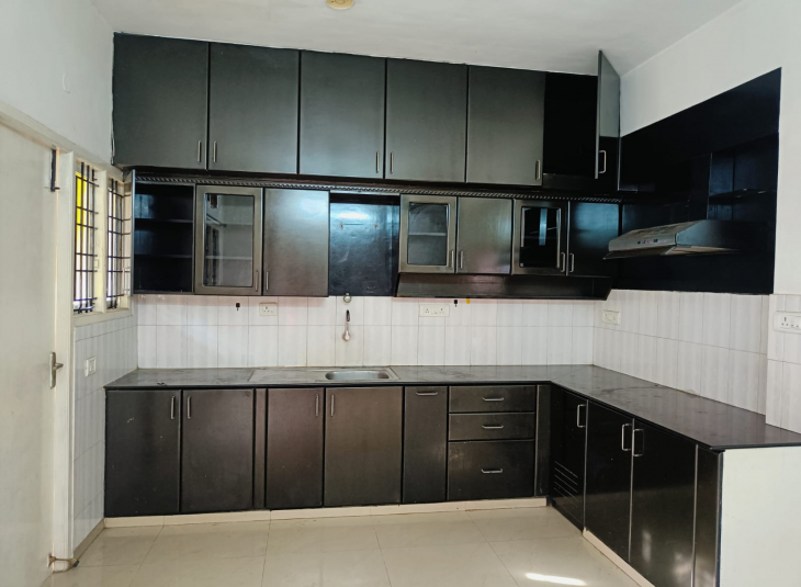 1000 Sq.Ft, 2 BHK Residential Apartment