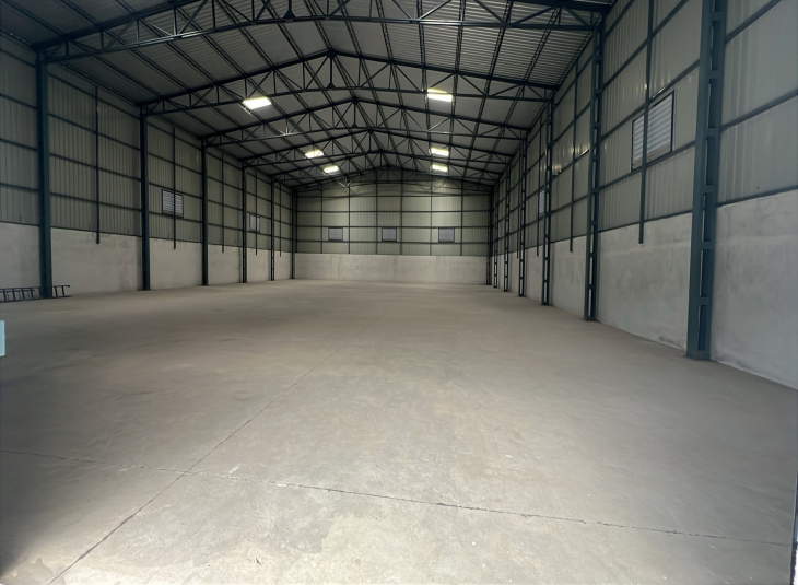 12200 Sq.Ft,  Warehouse