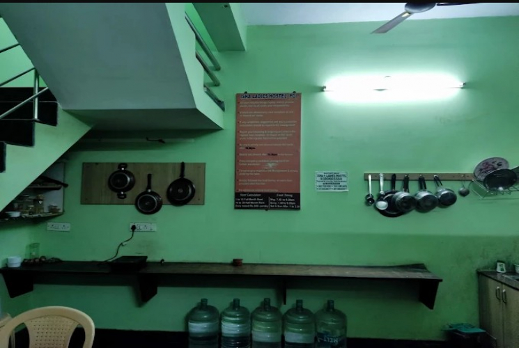 Isha Ladies Hostel, PG Accomodation in Thoraipakkam