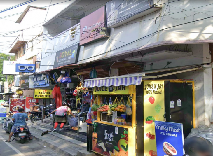 208 Sq.Ft,  Retail Showroom / Shop