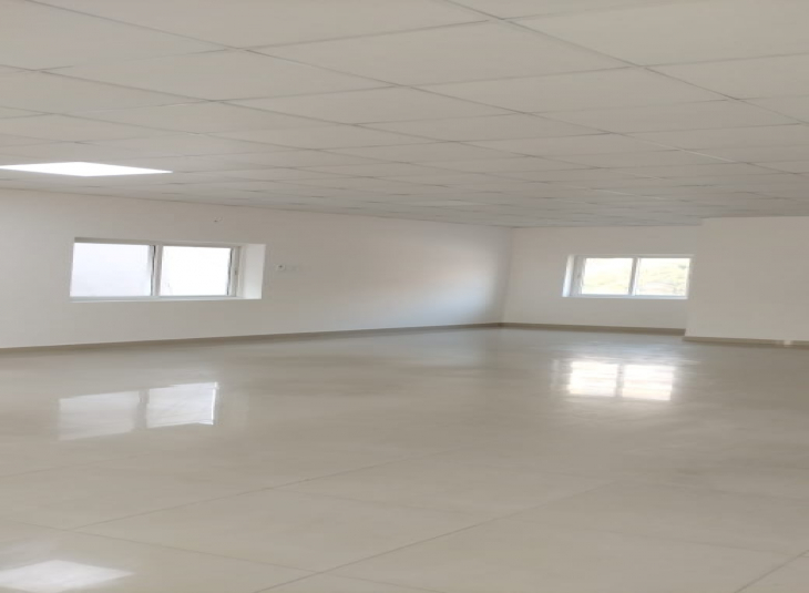 1350 Sq.Ft,  Commercial Office / Space