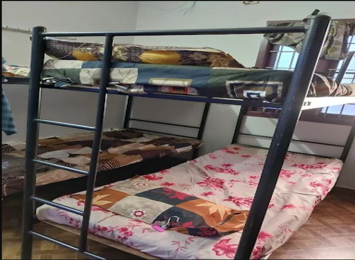 Aishwarya Mens Hostel