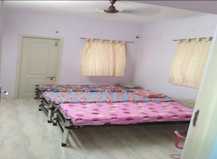 Brotherhood Boys Hostel, PG Accomodation in Medavakkam