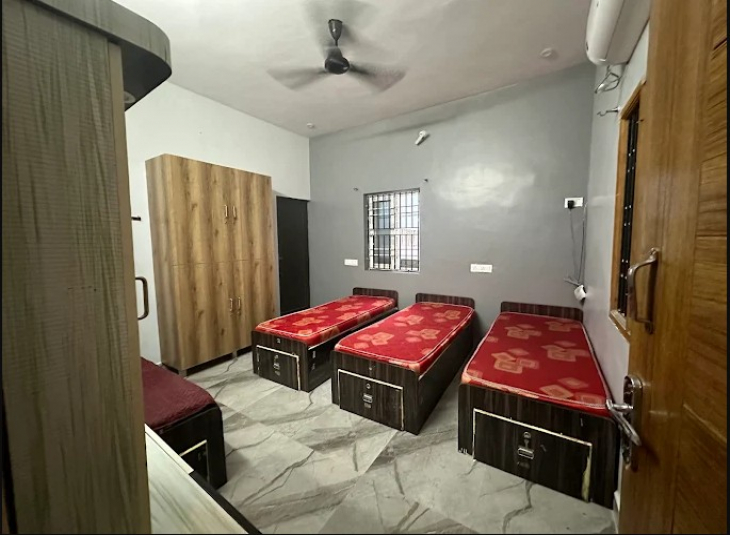 CR Womens Hostel, PG Accomodation in Perungalathur