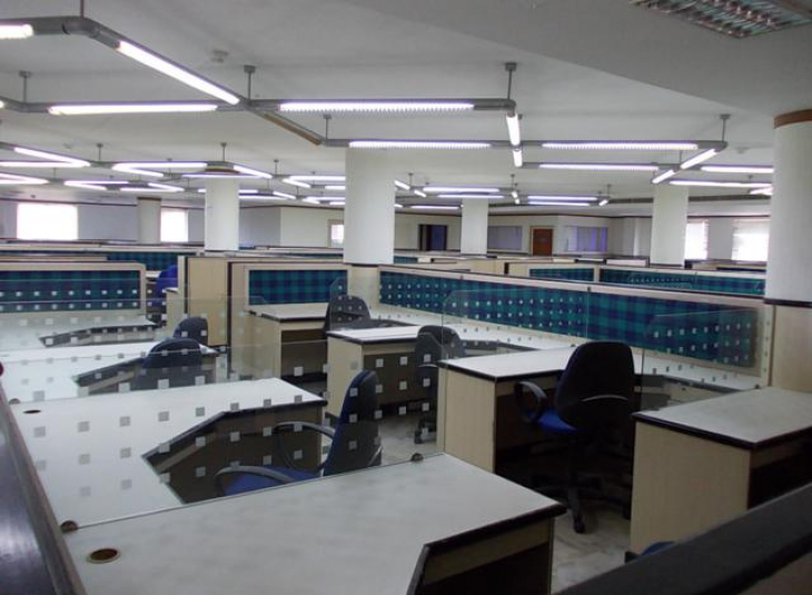 6500 Sq.Ft,  Commercial Office / Space