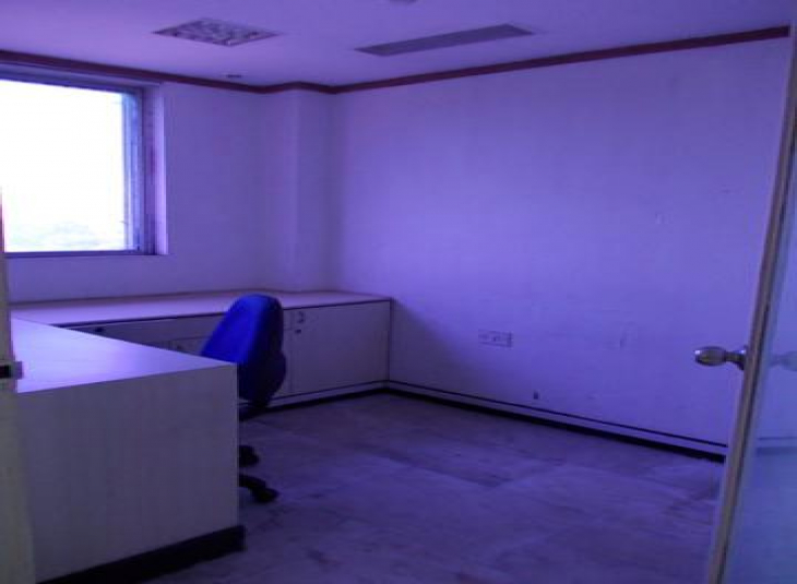 6500 Sq.Ft,  Commercial Office / Space