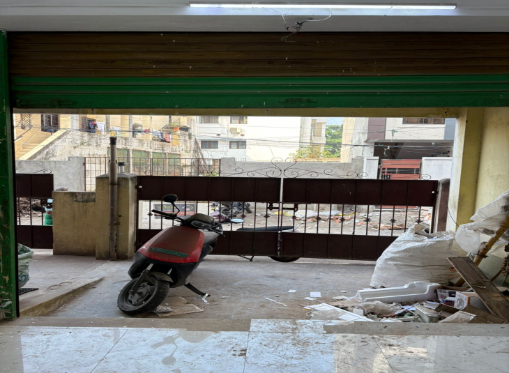 450 Sq.Ft,  Commercial Shops