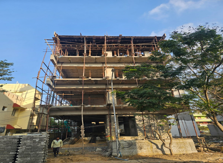 5700 Sq.Ft,  Commercial Building