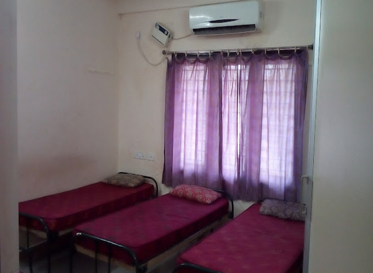 Eden Mens Hostel, PG Accomodation in Porur