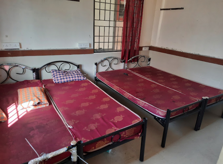 Pragathi Mens PG Hostel