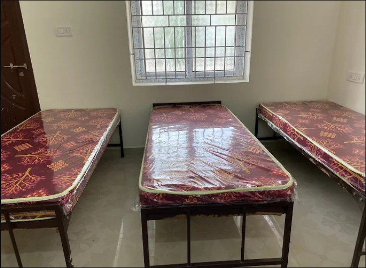 Kavitha Gents Hostel, PG Accomodation in Pallavaram