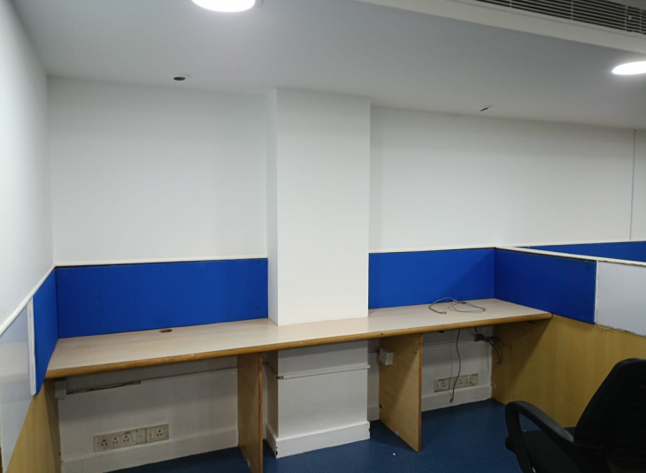2700 Sq.Ft,  Commercial Office / Space