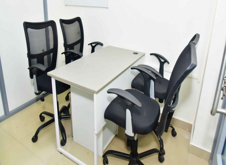 800 Sqft, Commercial Office / Space in Anna Salai