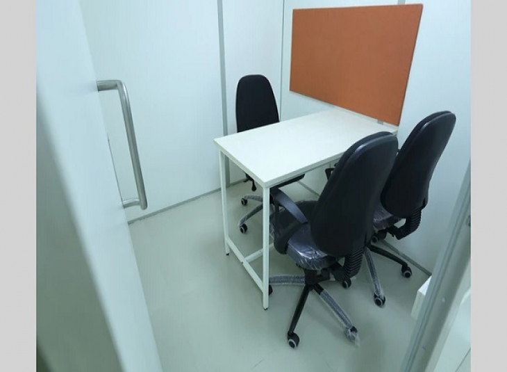 800 Sq.Ft,  Commercial Office / Space For Rent in Anna Salai