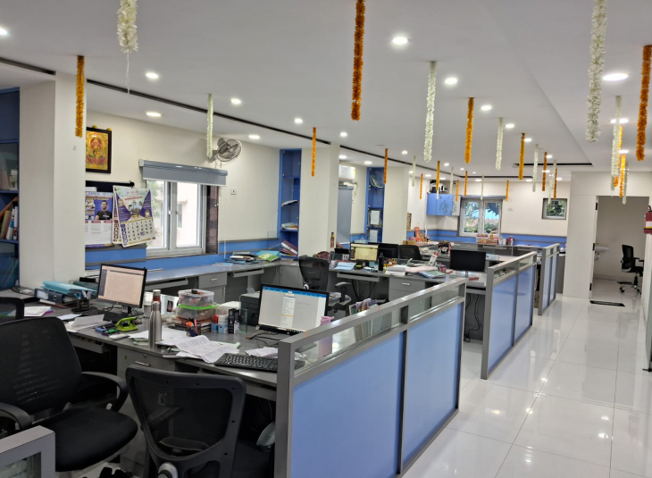 2000 Sq.Ft,  Commercial Office / Space For Rent in Ayappakkam