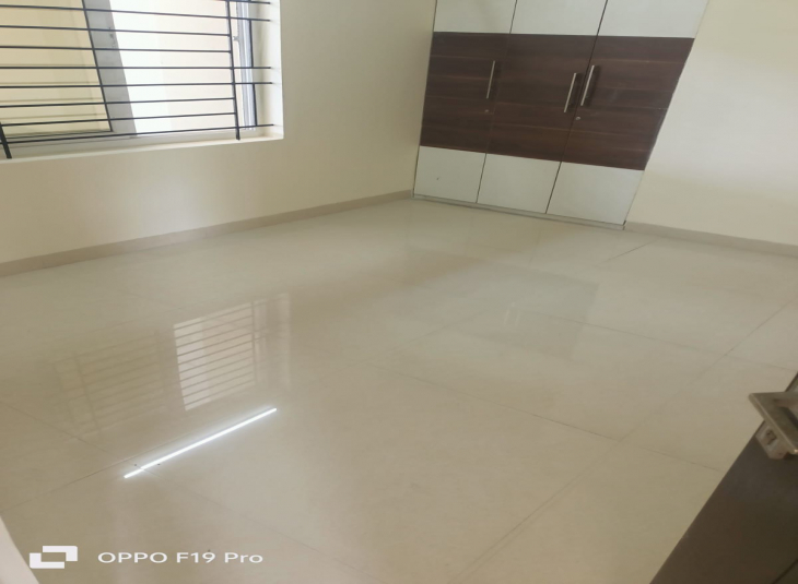 1070 Sq.Ft, 2 BHK Flats For Rent in Kazhipattur