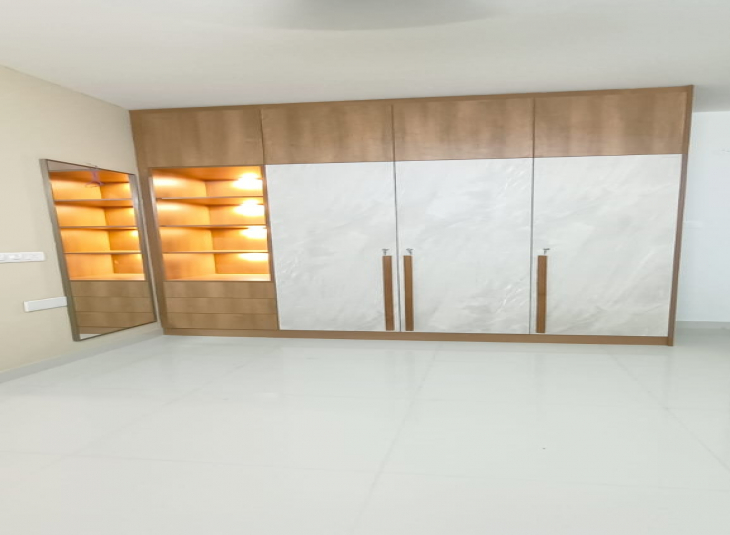 1300 Sq.Ft, 3 BHK Flats For Rent in Valasaravakkam