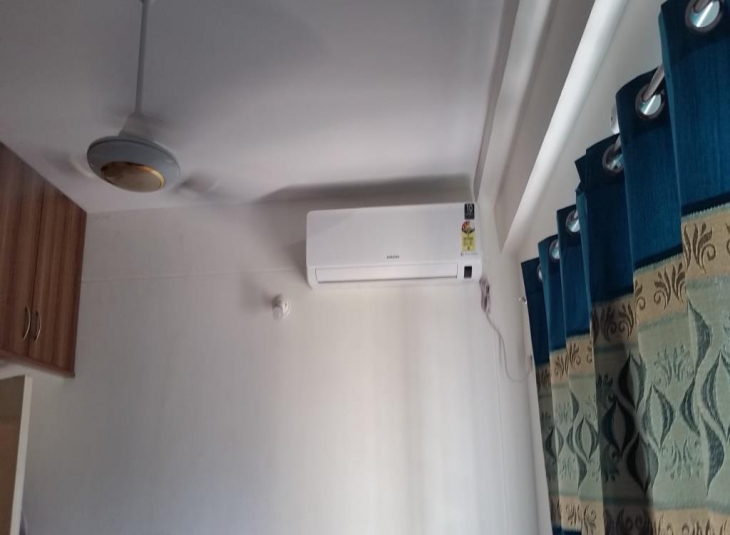 1350 Sqft, 2 BHK Apartments Flats in Sholinganallur For Rent