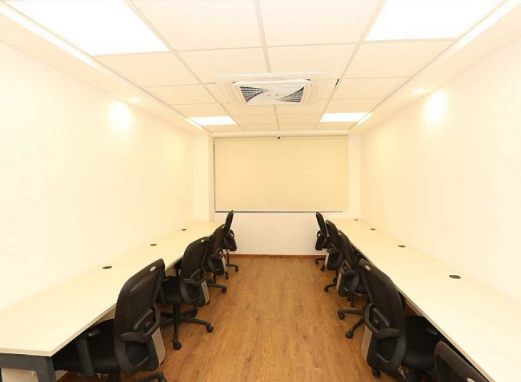 800 Sqft Commercial Office / Space in Anna Salai