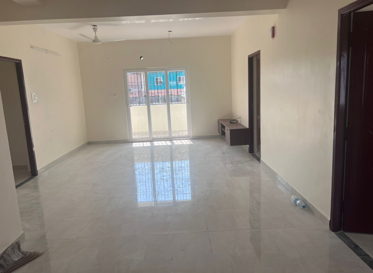 1500 Sqft, 3 BHK Apartments Flats in Saligramam For Rent