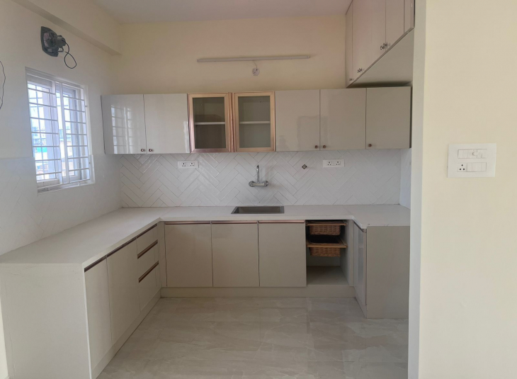 1500 Sq.Ft, 3 BHK Flats For Rent in Saligramam