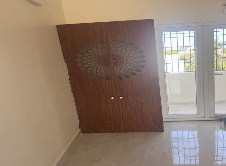 1500 Sq.Ft, 3 BHK Flats For Rent in Saligramam